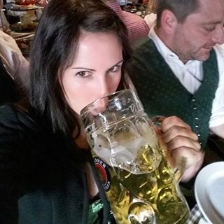 ¡Manos a la obra! #oktoberfest2017 #Loopulo #cervezasartesanas