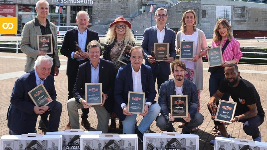 La Salve entrega los reconocimientos «Ser de Bilbao» en un acto especial junto a la ría